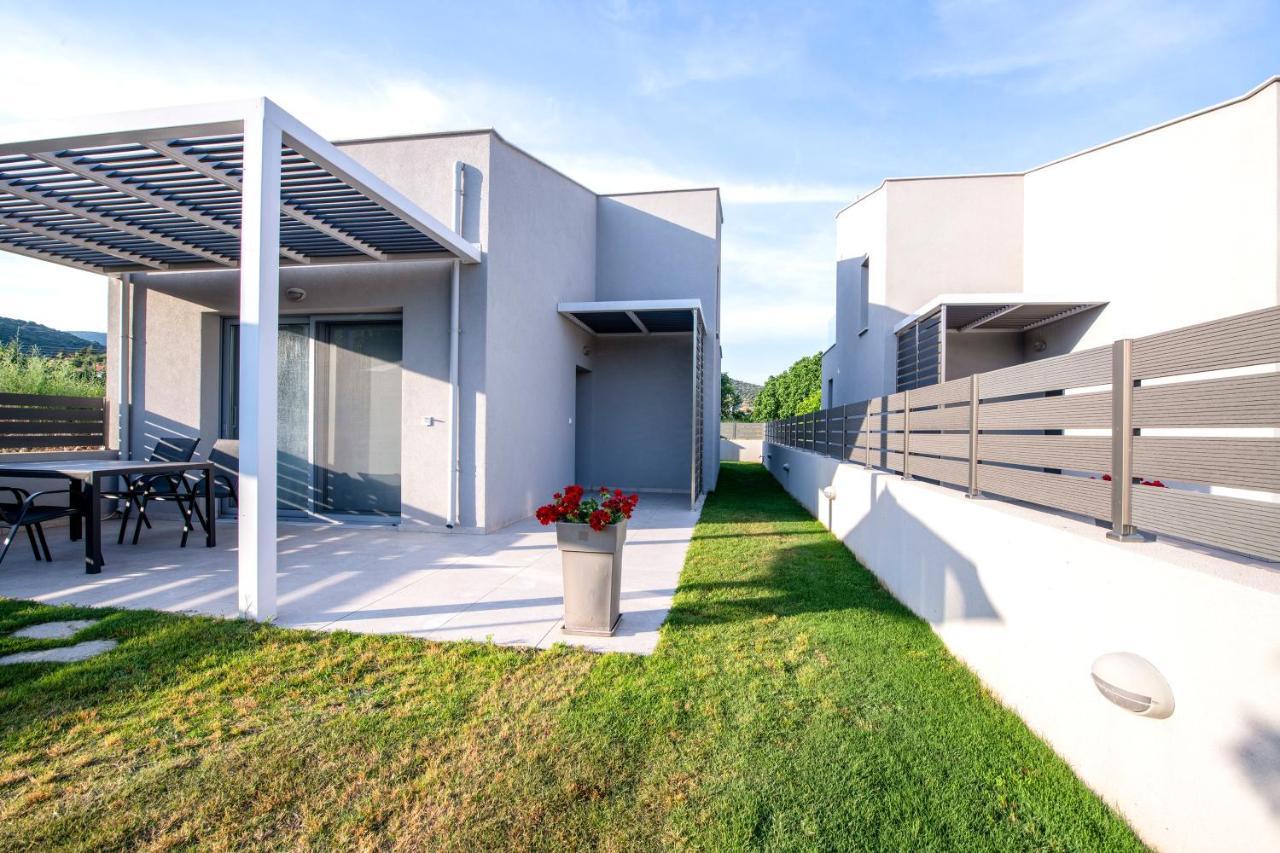 Ag Luxury Villas, Iraklitsa Nea Iraklitsa Екстериор снимка