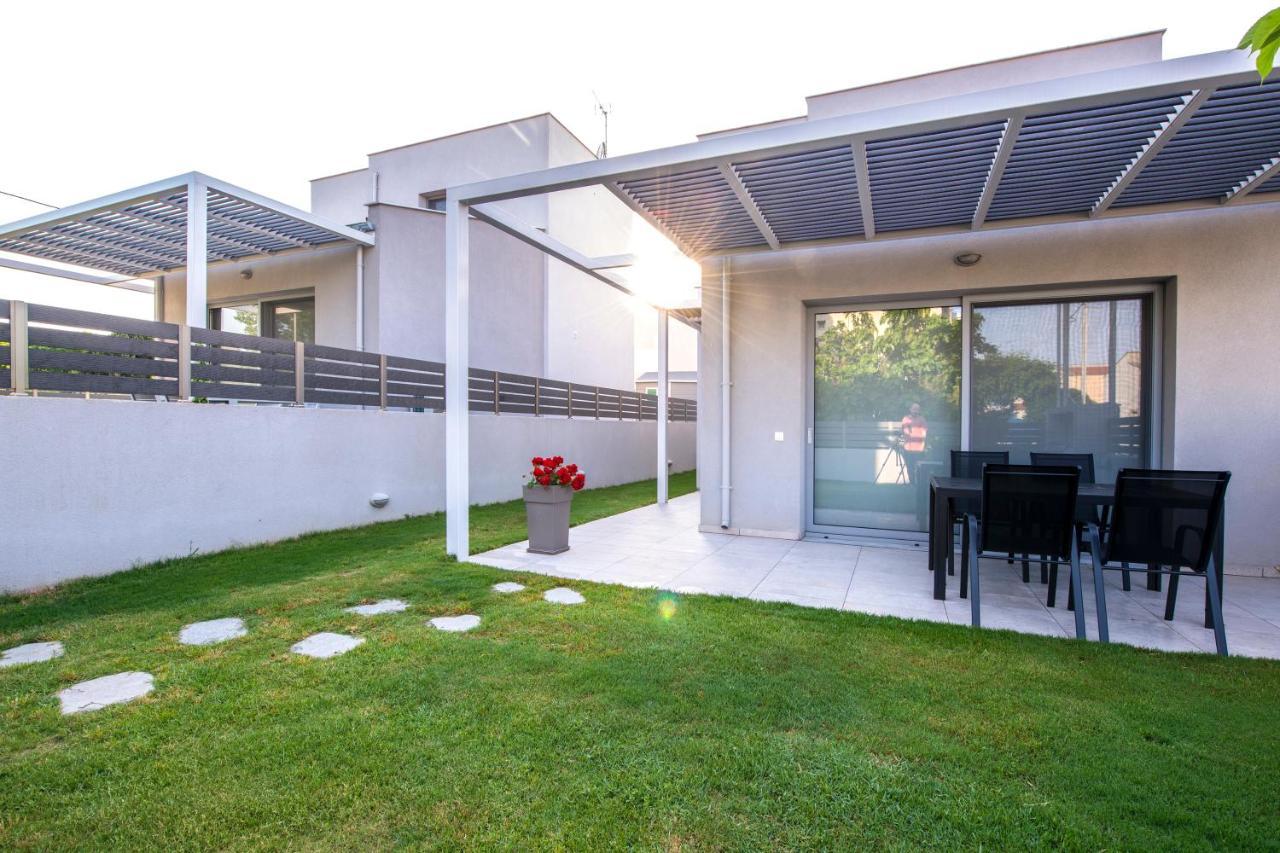 Ag Luxury Villas, Iraklitsa Nea Iraklitsa Екстериор снимка