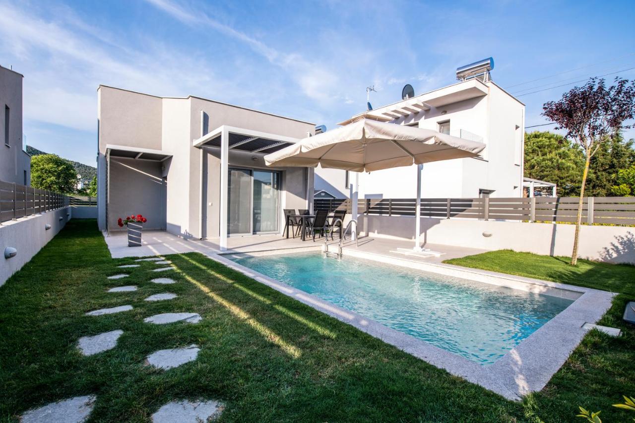 Ag Luxury Villas, Iraklitsa Nea Iraklitsa Екстериор снимка