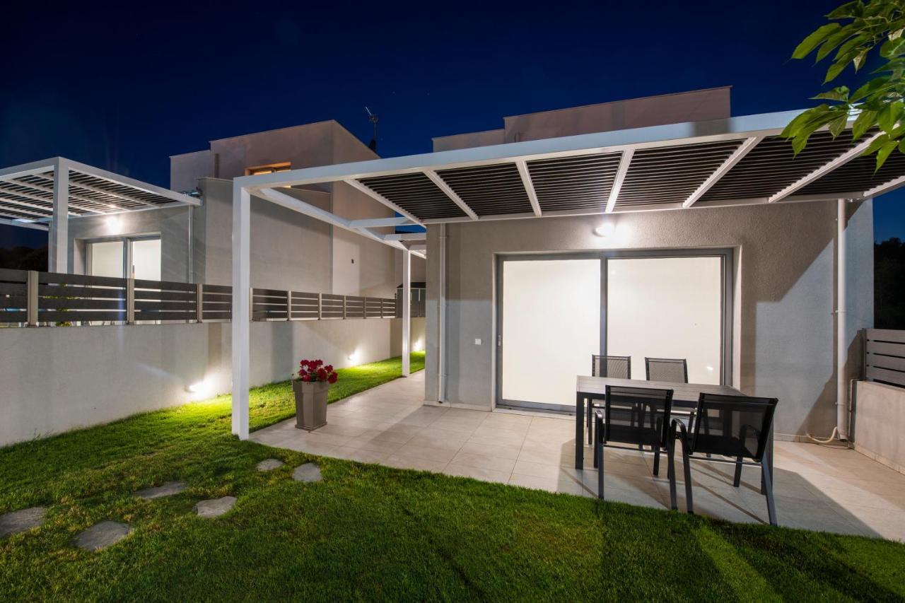 Ag Luxury Villas, Iraklitsa Nea Iraklitsa Екстериор снимка